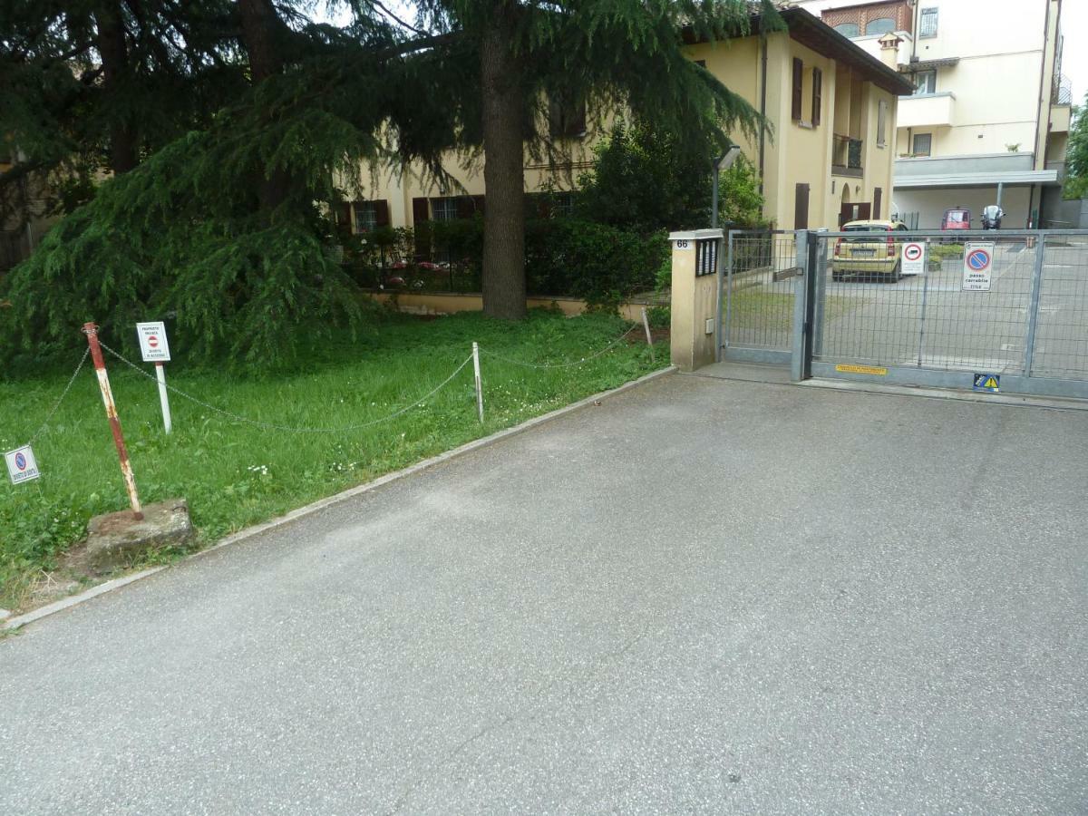 Il Giardinetto - Smart Working - Airport - Private Parking - Private Garden - Ducati - Philip Morris Lejlighed Bologna Eksteriør billede